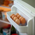 Você está armazenando os ovos corretamente? O segredo dos especialistas que prolonga a frescura e que quase ninguém conhece