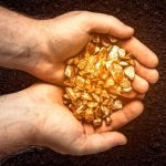 O país com o maior volume de extração de ouro da América Latina supera o Peru e o Brasil, com 130 toneladas.
