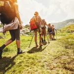 Alguns turistas que subiram a montanha encontraram dois jarros datados de 1808: um tesouro avaliado em mais de 300.000 euros.