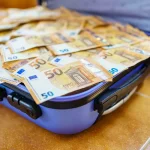 Ele viveu 20 anos na pobreza para economizar mais de meio milhão de euros e agora diz: “Não vale a pena”.