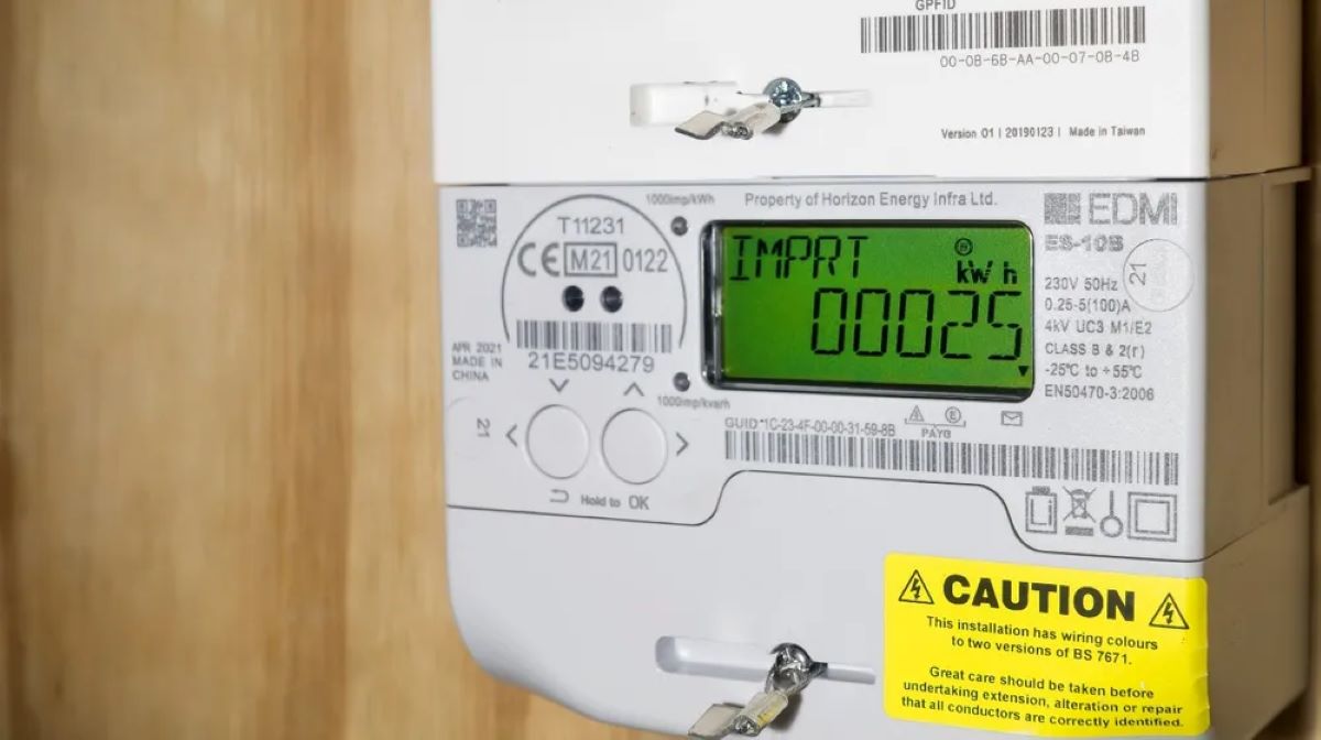 O maior consumidor de energia está na sala de jantar: consome mais do que o dobro do que uma televisão ligada durante todo o dia